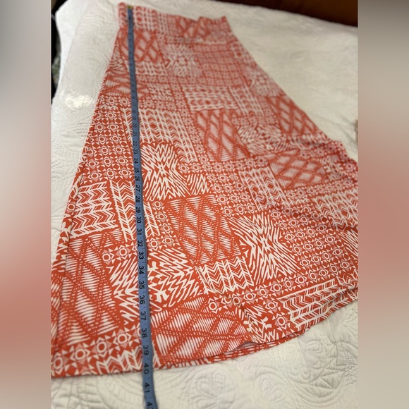 🌟3 for $25🌟 Anticipation Orange and White Geometric Pattern Stretchy Maxi Skirt - Picture 10 of 11